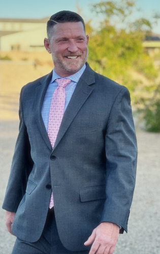 dennis baldwin headshot